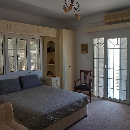Vasilis House