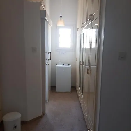 Vasilis House Homestay szállás Dhromolaxia